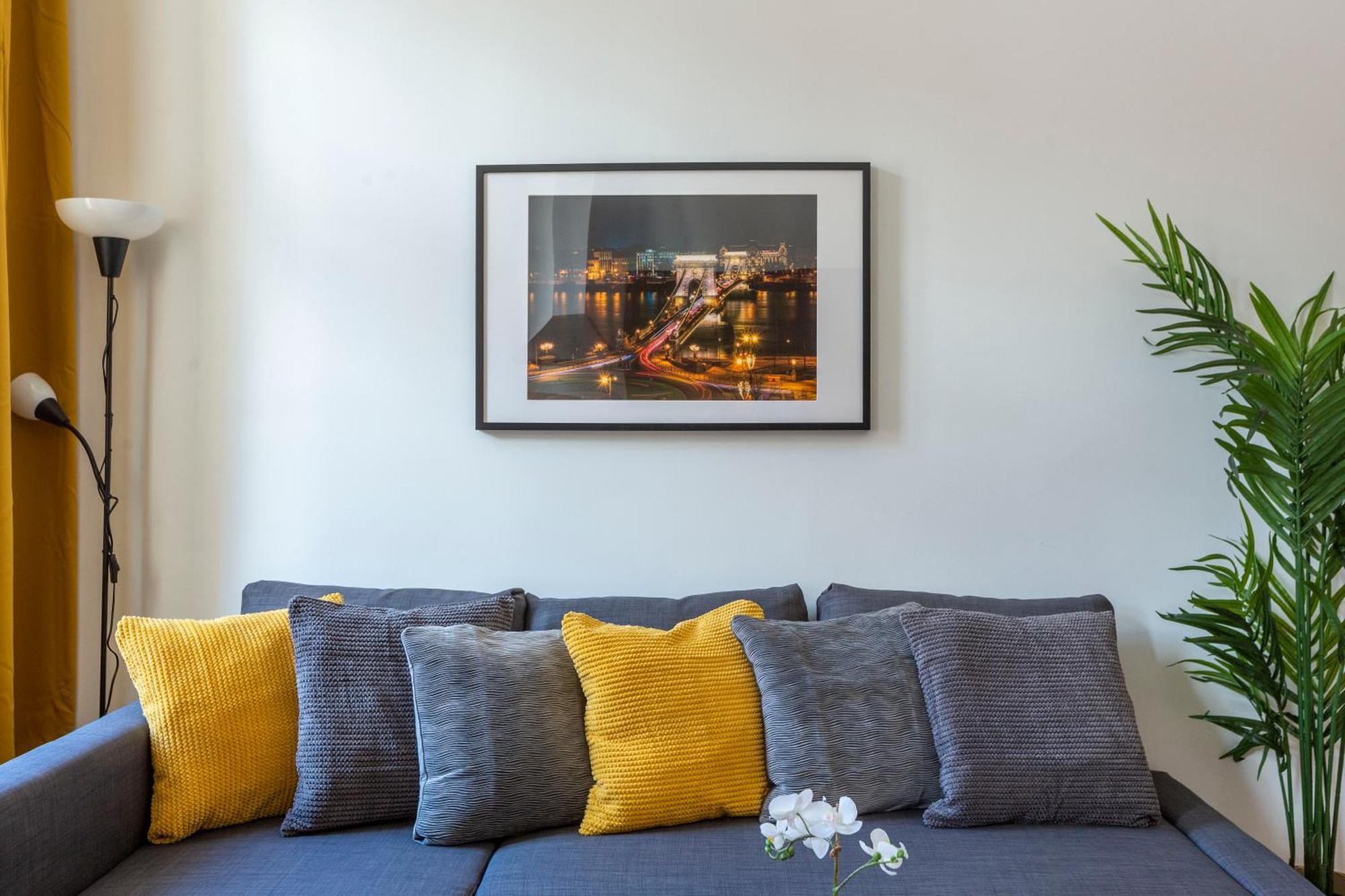 Apartamento Cozy In Gozsdu Garden *